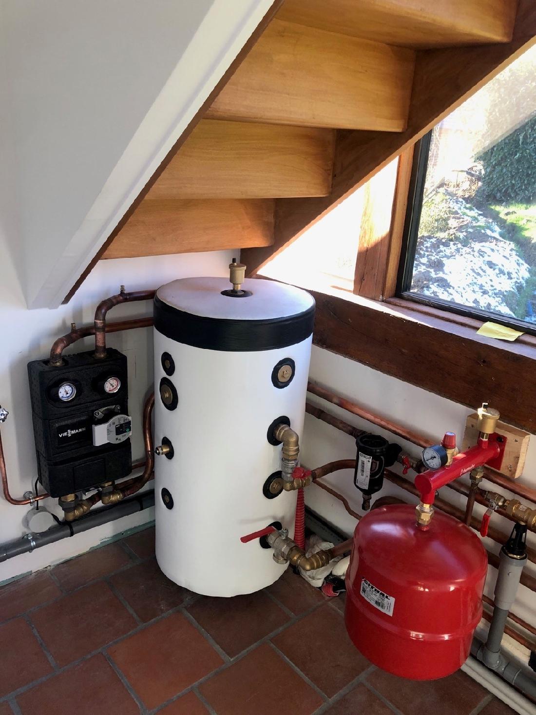 Installation d’une pompe à chaleur VIESSMANN en remplacement d’une chaudière fioul hors condensation - 27310 BOSC-BENARD-CRESCY