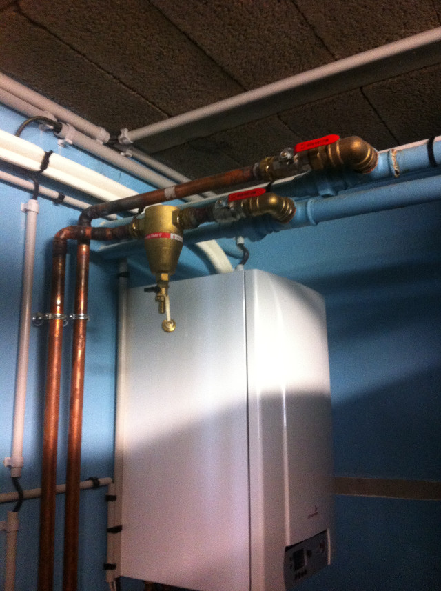 Installation d'une pompe à chaleur AIR/EAU et d'un ballon thermodynamique en remplacement d'une chaudière fioul - 14600 HONFLEUR